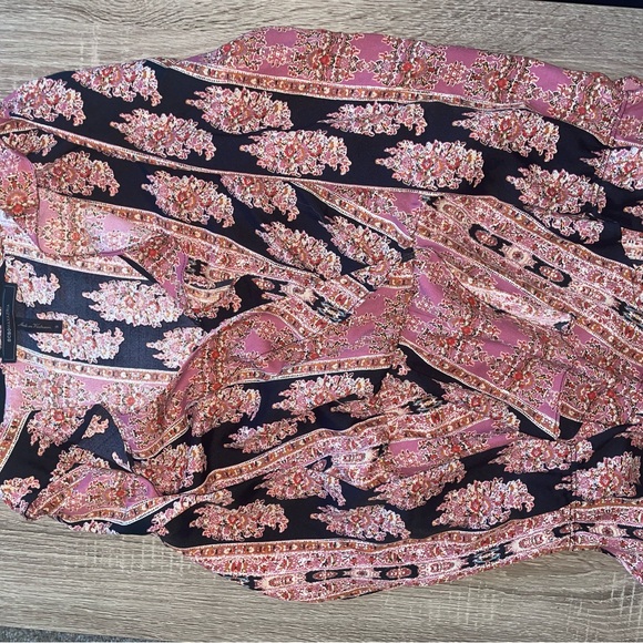 BCBG patterned top - Picture 3 of 4